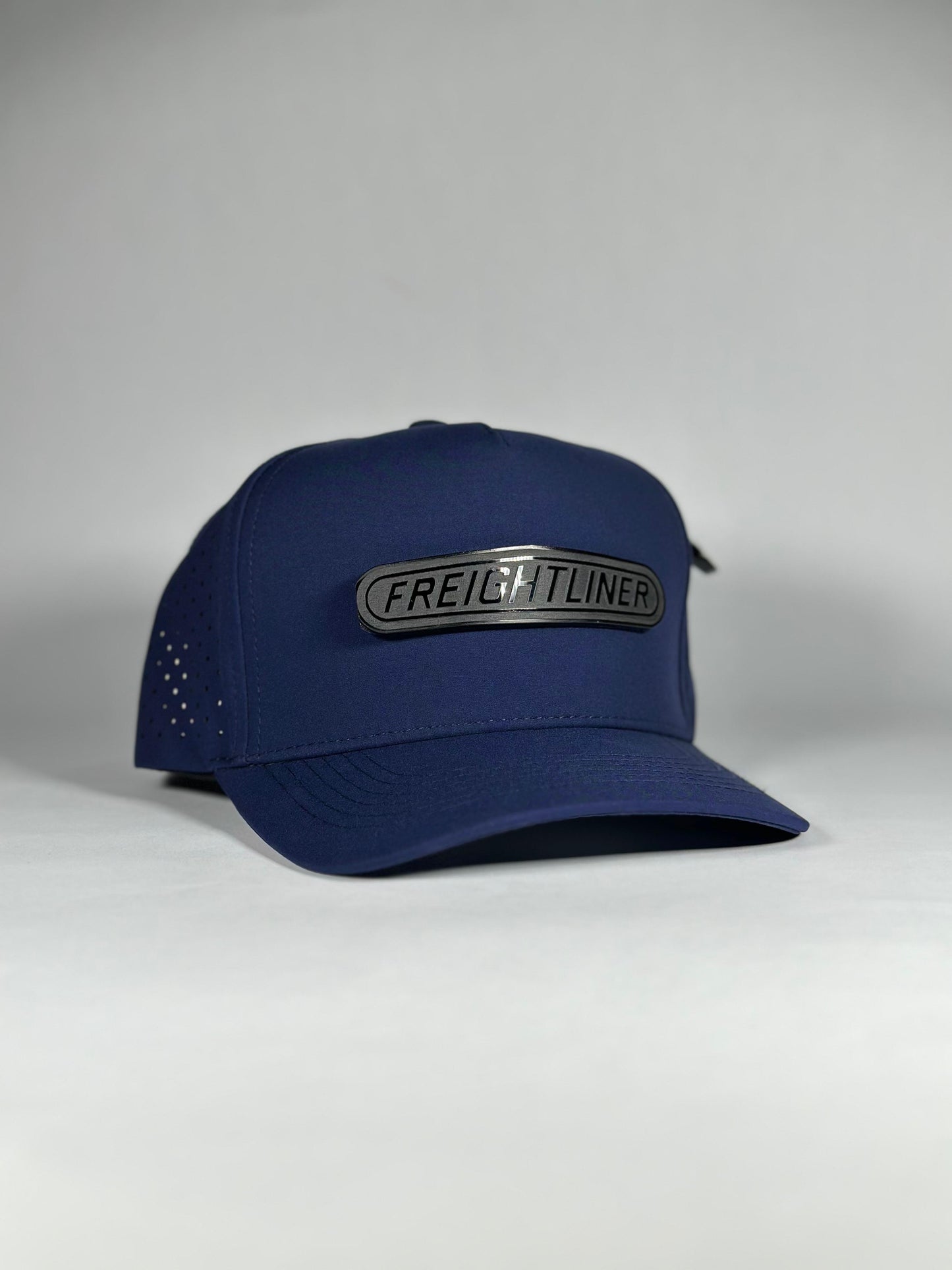 FREIGHTLINER NAVY