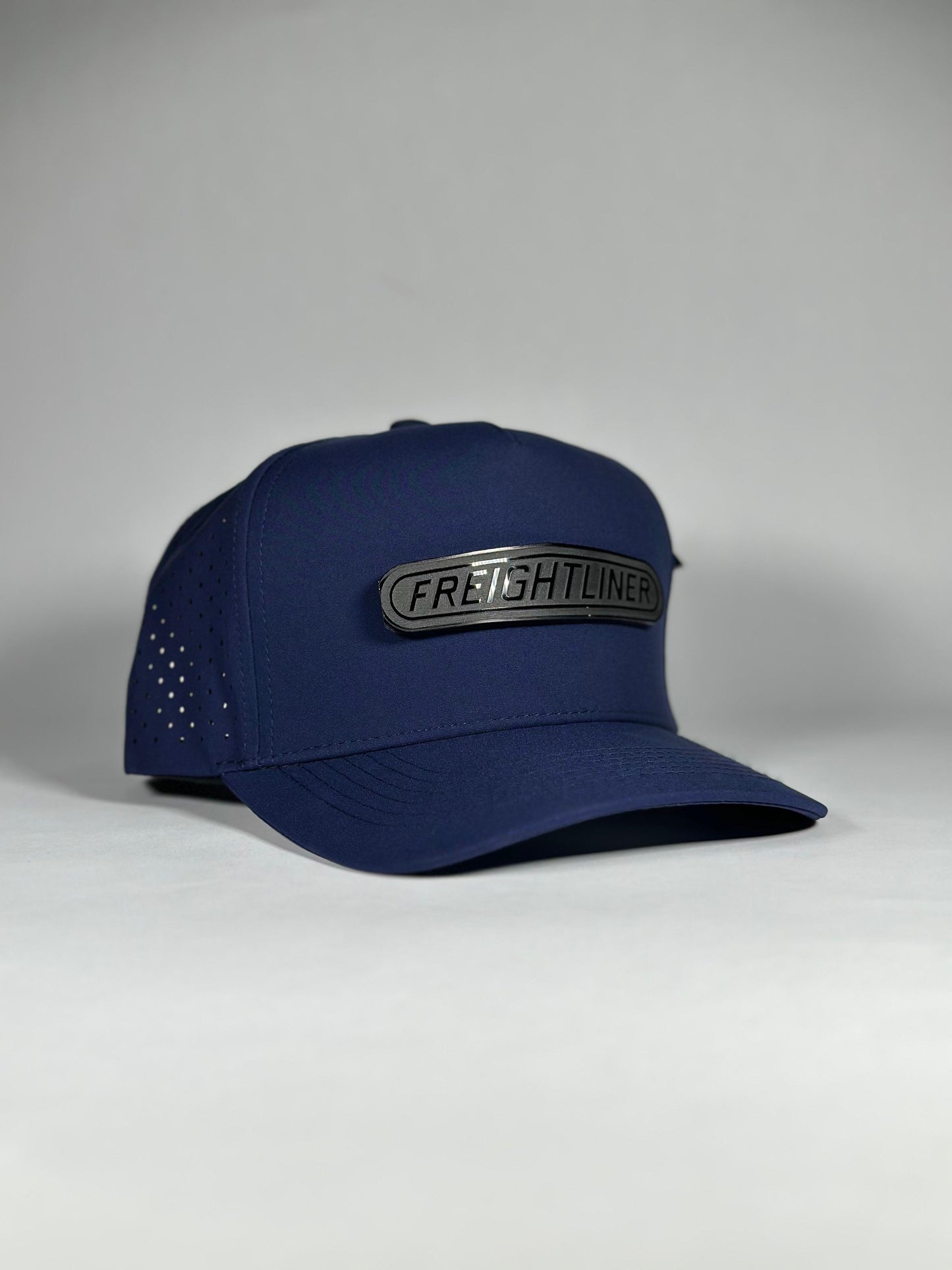 FREIGHTLINER NAVY